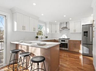 155 Mill St, Burlington, MA 01803