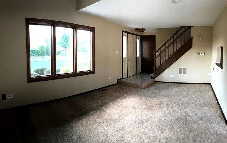Entry and Lving Room