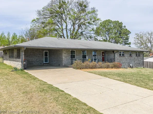1109 Lisa Ln, Van Buren, AR 72956