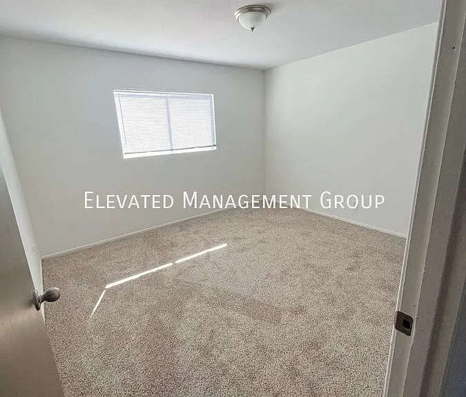 3504 Tyson Pl NE #B — Photo 7