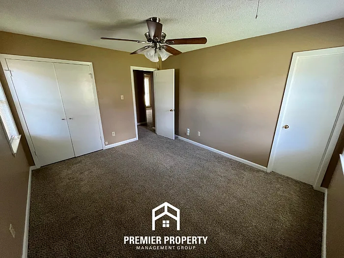 3210 Morningview Dr — Photo 9