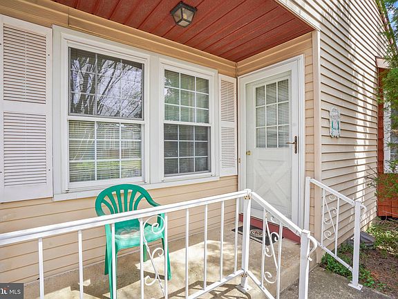 2nd image of 9B Ardsley Ave