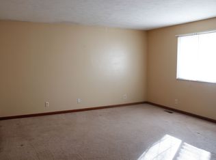 1015 37th St, Vienna, WV 26105