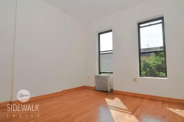 Rented by Sidewalk Realty LLC