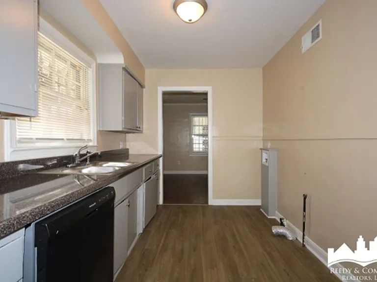 1446 Alamo St — Photo 13