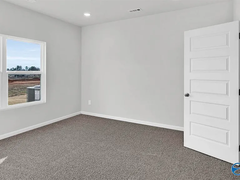 122 Betty Williams Dr — Photo 11
