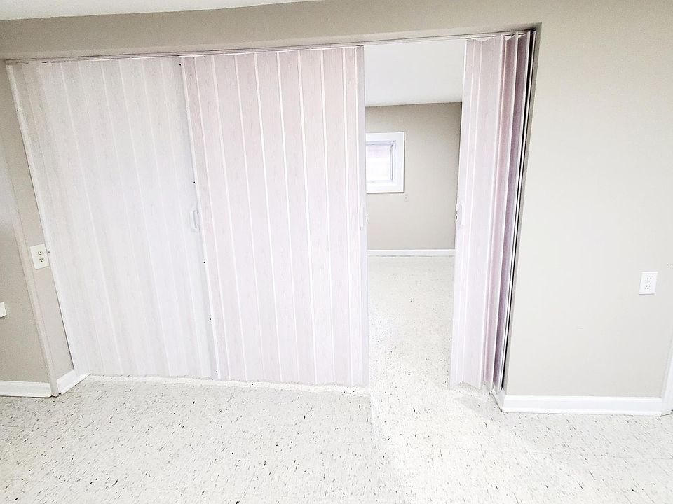 1st image of 2923 N Menard Ave #Basement
