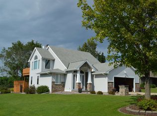 3637 Van Laanen Rd, Green Bay, WI 54311