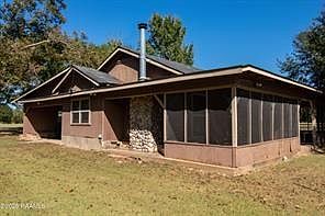 2nd image of 586 Jacks Rd