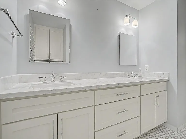2123 Ridgecrest Dr — Photo 36