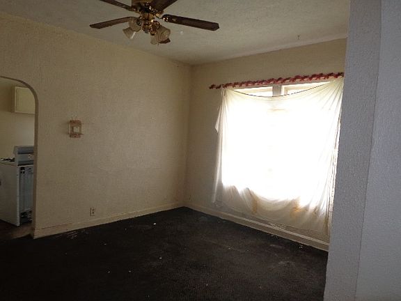 3rd image of 1703 S William St