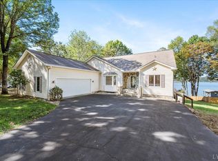 309 Tulip Tree Ln, Moneta, VA 24121