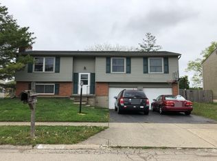 9628 Springwater Ln, Miamisburg, OH