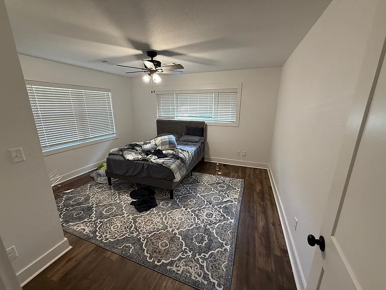 623 Dyer Cir — Photo 8