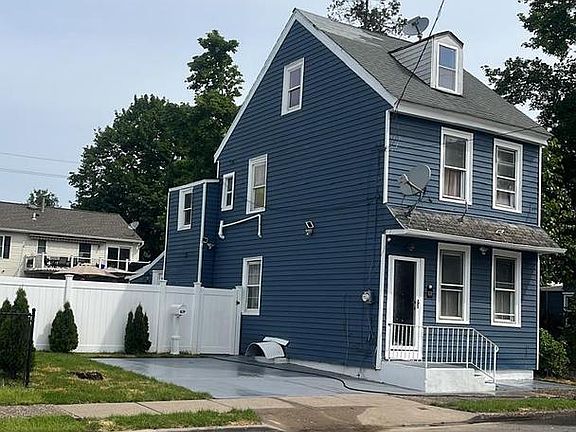 5th image of 839 Bordentown Rd