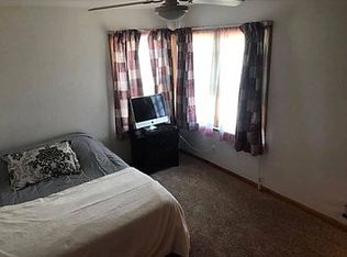 104 Lakeview Dr, Stewartsville, MO 64490