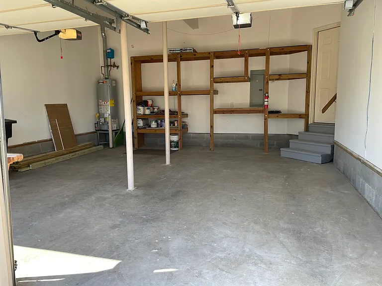 1241 Summer Haven Cir — Photo 43