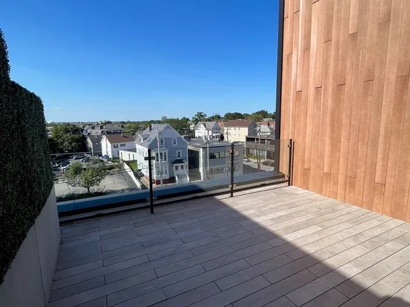 229 Waterman Street- Residential
