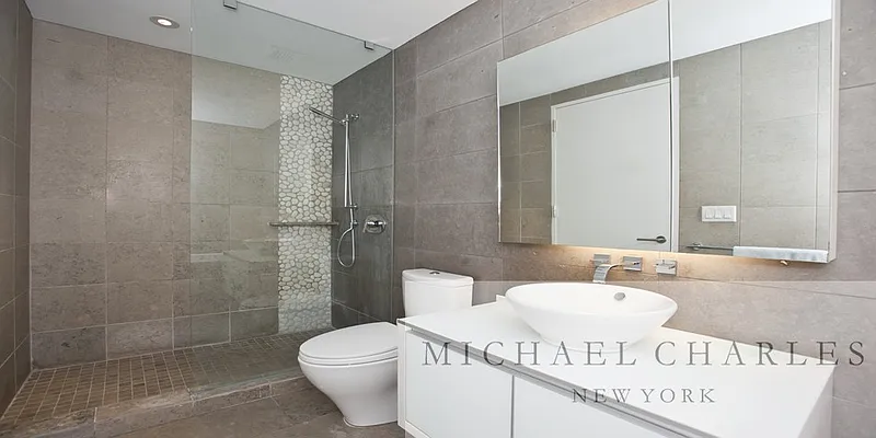 Rented by Michael Charles New York | media 29