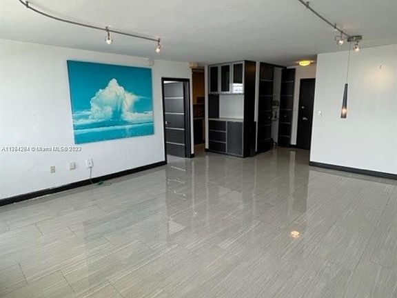 3rd image of 5313 Collins Ave APT 1004