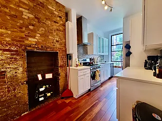Rented by Brooklyn Heights Real Estate Inc