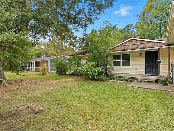 2nd image of 606 Nixon Ave SW