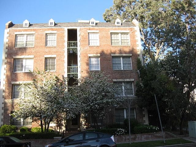 1st image of 133 S Peck Dr #4A