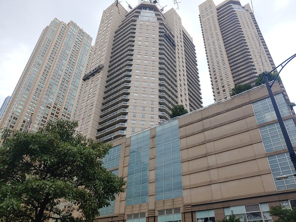 1st image of 545 N Dearborn St #W3105