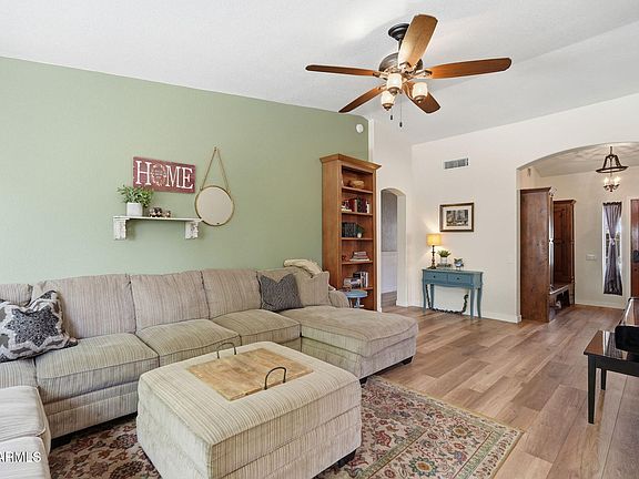 3rd image of 3244 E ROSEMONTE Drive