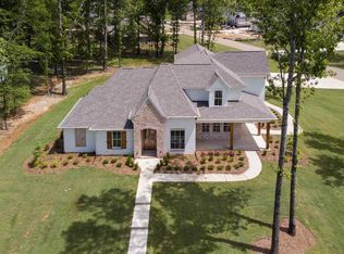 110 Silverleaf Dr, Madison, MS 39110