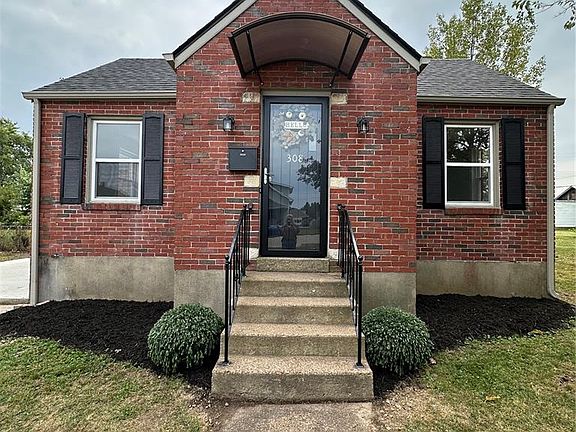 4th image of 308 E Jefferson Ave