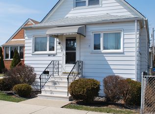 5004 S Laramie Ave, Chicago, IL 60638