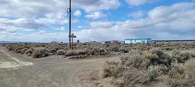 3rd image of 6200 Glitter Ln
