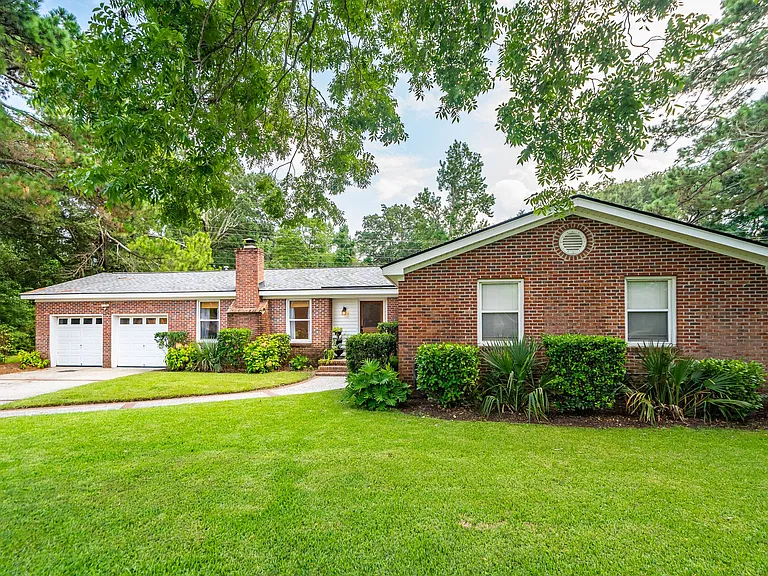 1045 Birchdale Dr — Photo 79