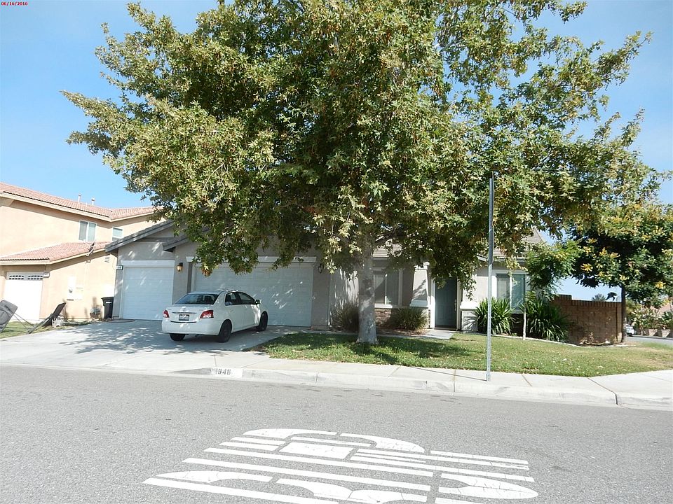 2nd image of 1946 Carroll Dr