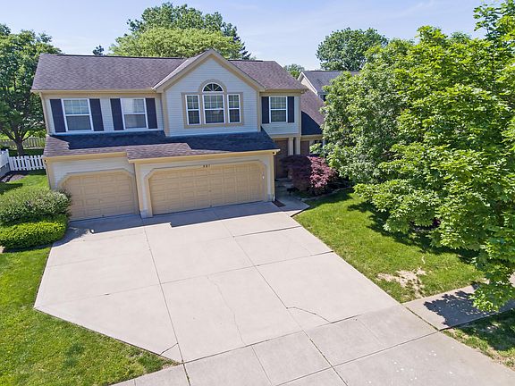2nd image of 581 Shadewood Ct