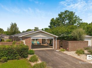 22 Cobblestone Way W, Mobile, AL 36608