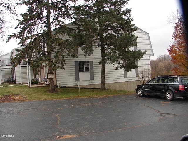 2nd image of 700 Kiwanis Dr APT 1