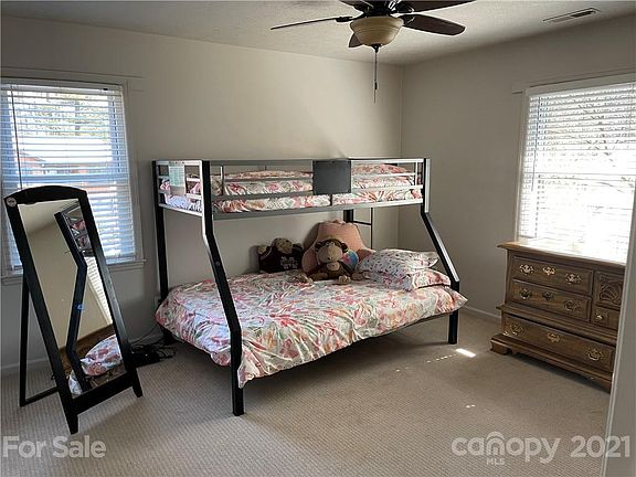 4th image of 1751 Haywood Manor Rd APT C