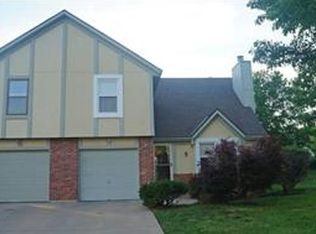11636 Garnett St, Overland Park, KS 66210