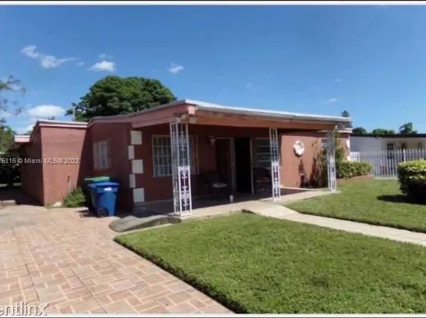 3585 NW 98th St, Miami, FL 33147