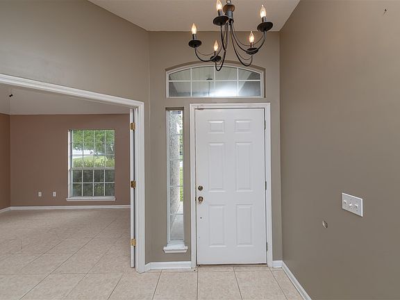 3rd image of 505 Prosperity Lake Dr