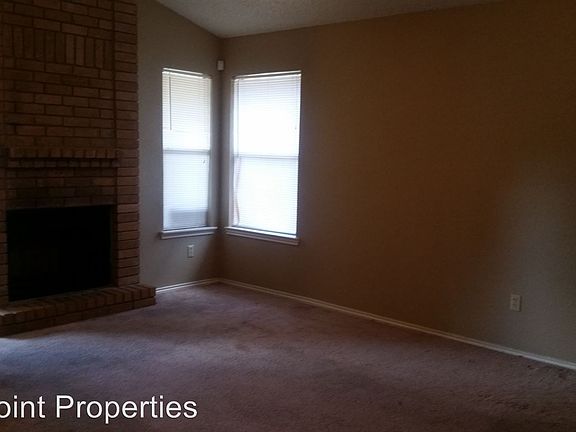 4th image of 3107 Larkspur Cir