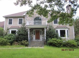 182 Chestnut Hill Rd, Norwalk, CT 06851