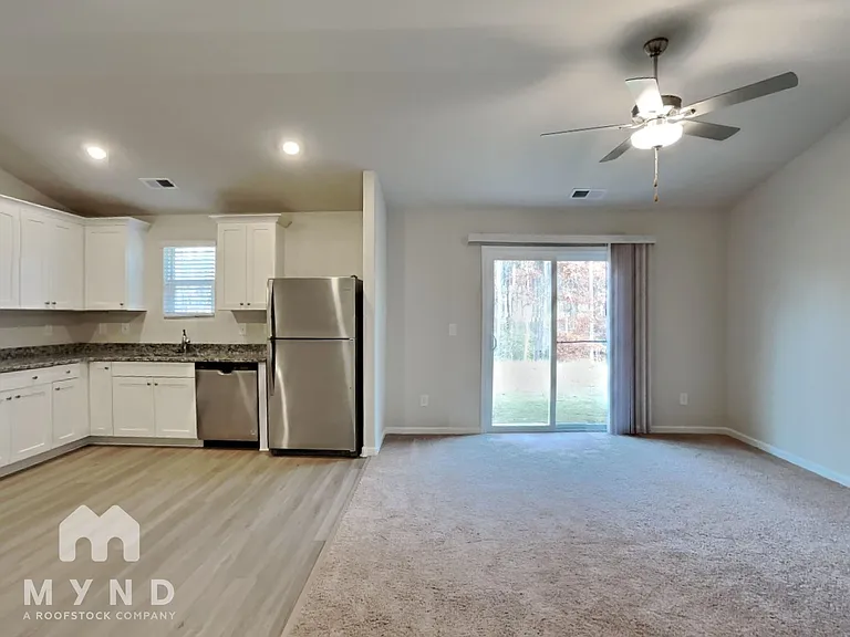 180 Everglade Way — Photo 6