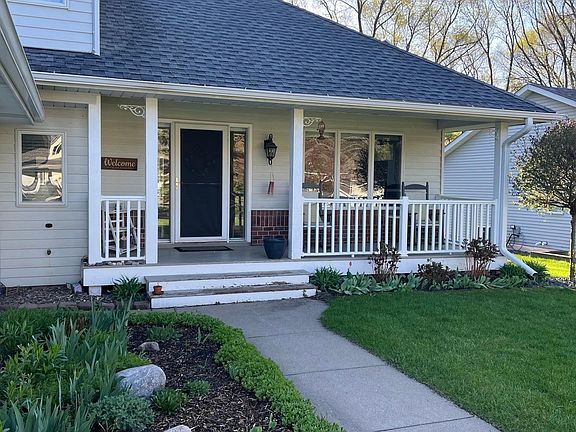 5th image of 3598 Searle Ct