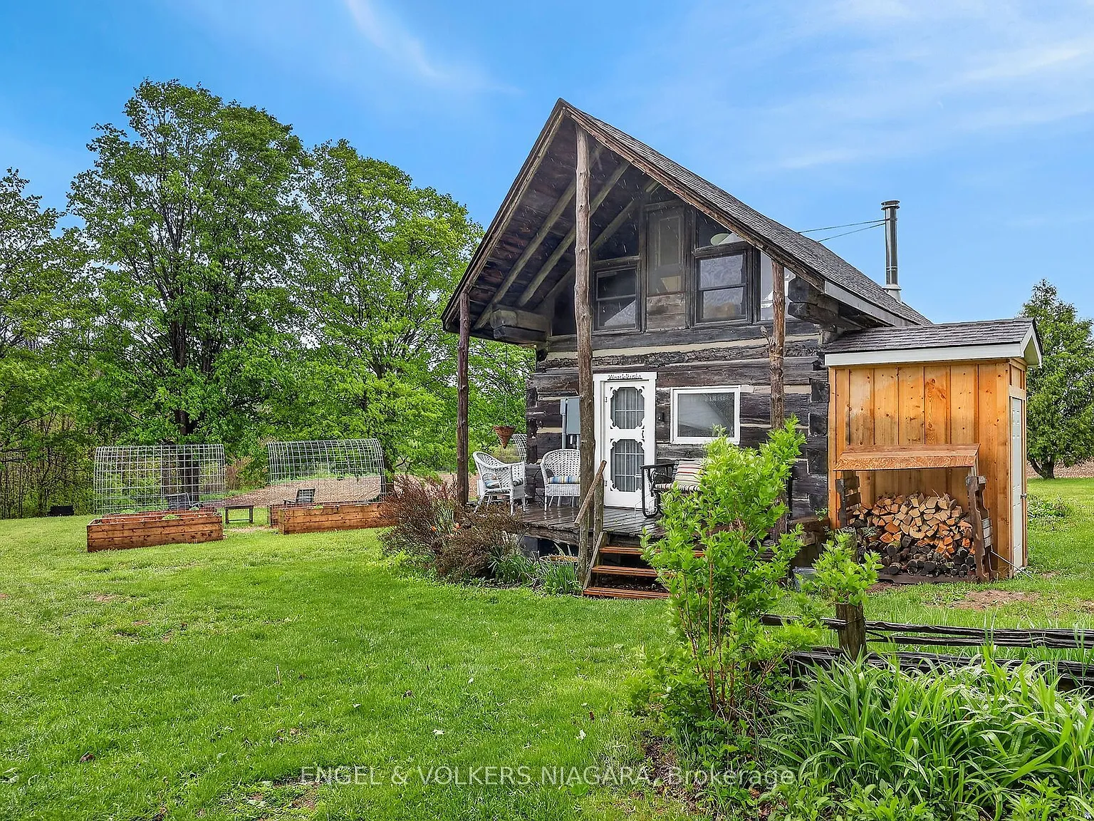 1 bed, $2,400 — Photo 2