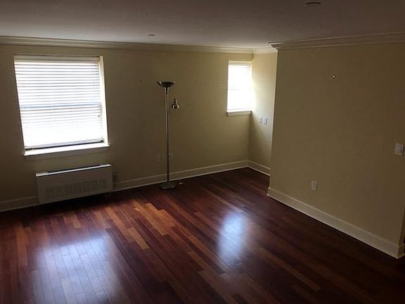 Living room (bare) view 1