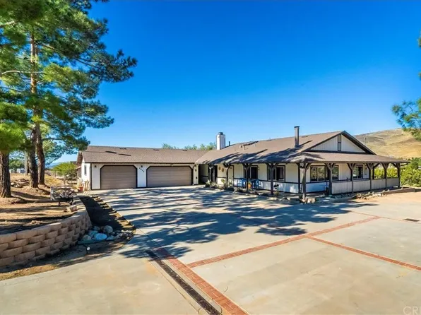 8400 Sierra Hwy, Agua Dulce, CA 91390