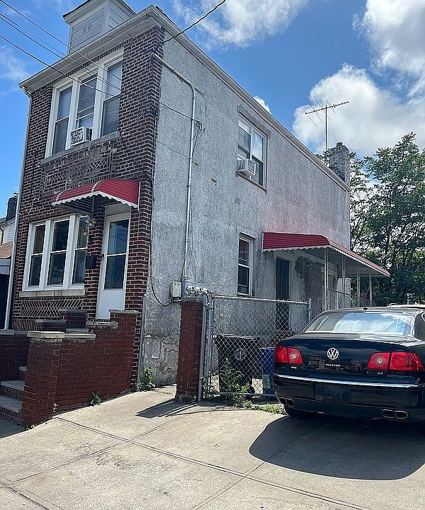 1st image of 994 Remsen Ave Floor 2